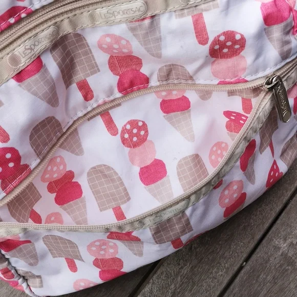 Lesportsac crossbody - Picture 6 of 13